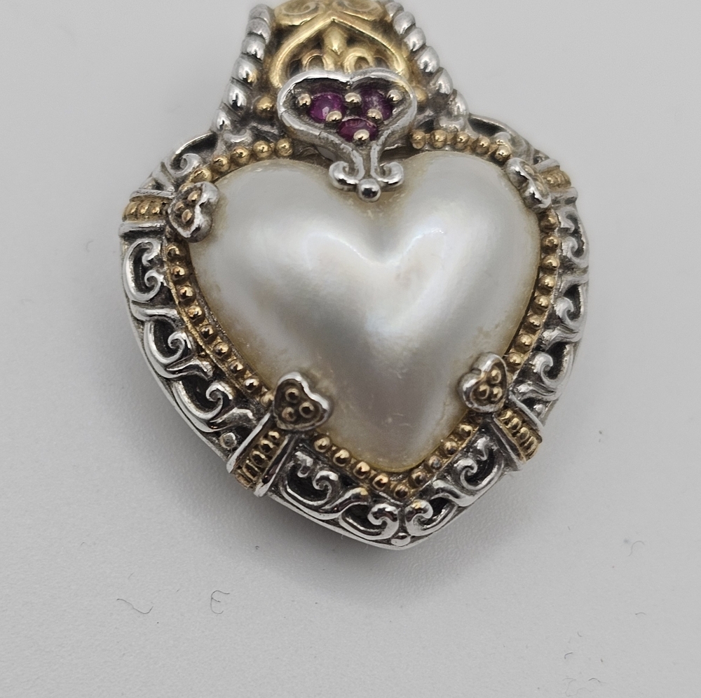 Michael Valitutti heart-shaped white mabe pearl ruby accents set sterling Silver - Picture 4 of 10